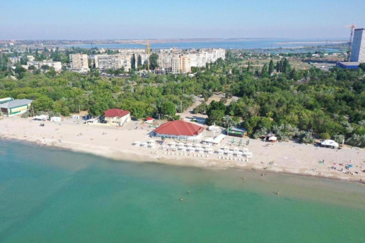 Пальма Хостел Одесса Экстерьер фото